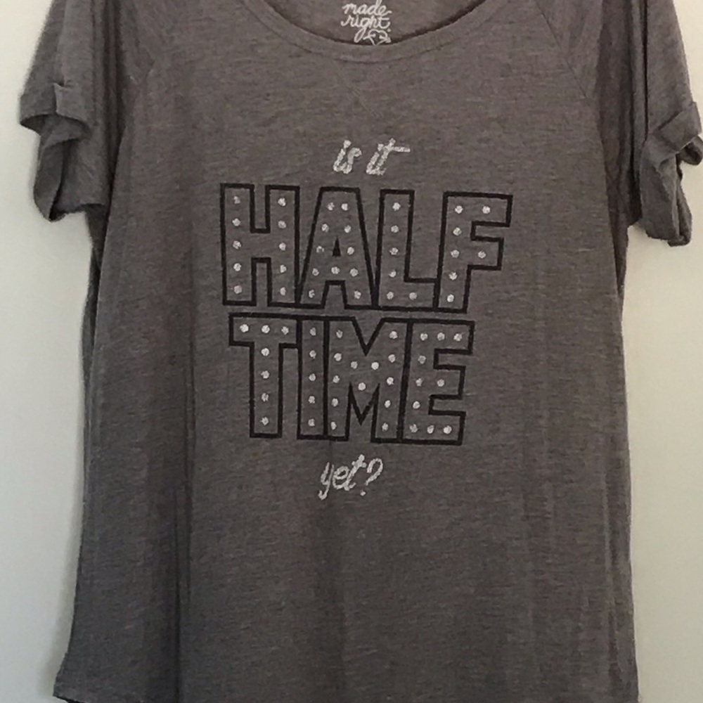 NFL “Is It Half Time Yet?” T-shirt Size Large